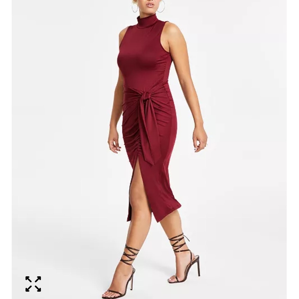 Elegant Burgundy Sleeveless Dress